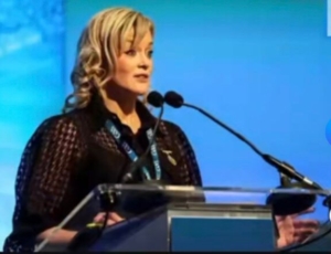 Uachtarán GAA Rounders, Paula Doherty, delivers a historic address to delegates at GAA Congress (28 February 2026)